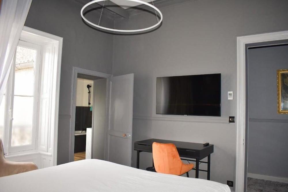 Le Champlain Hotel La Rochelle  Exterior photo