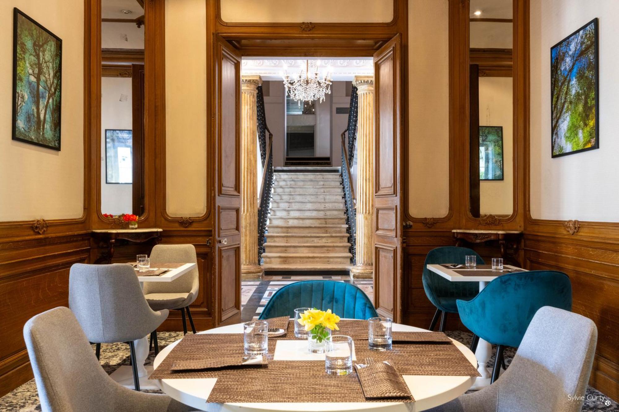 Le Champlain Hotel La Rochelle  Exterior photo