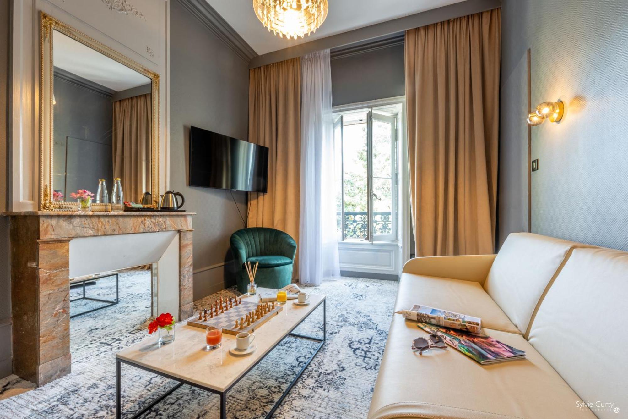 Le Champlain Hotel La Rochelle  Exterior photo