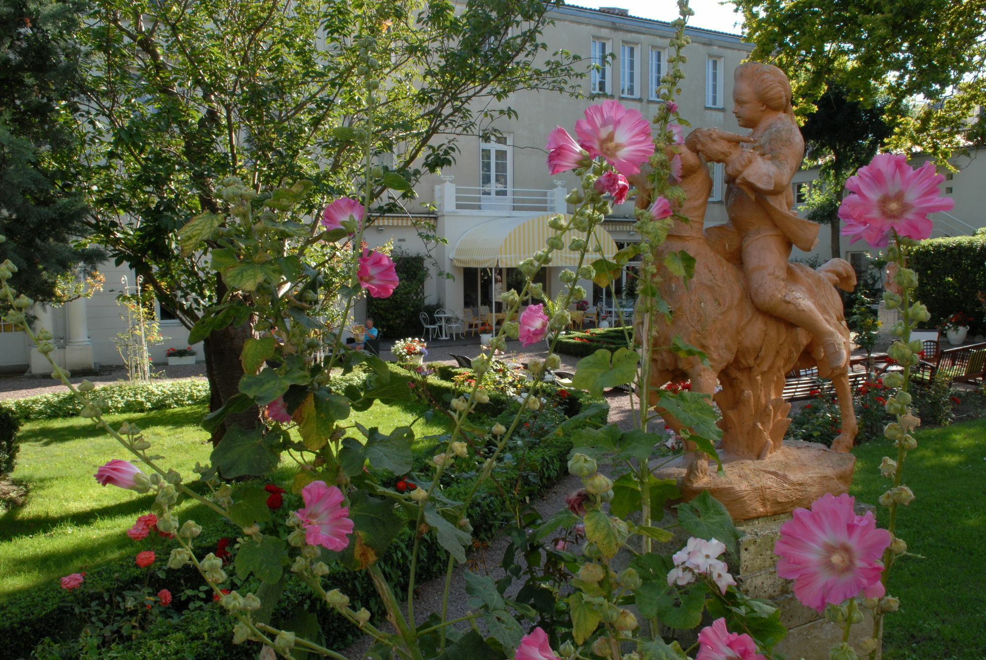 Le Champlain Hotel La Rochelle  Exterior photo