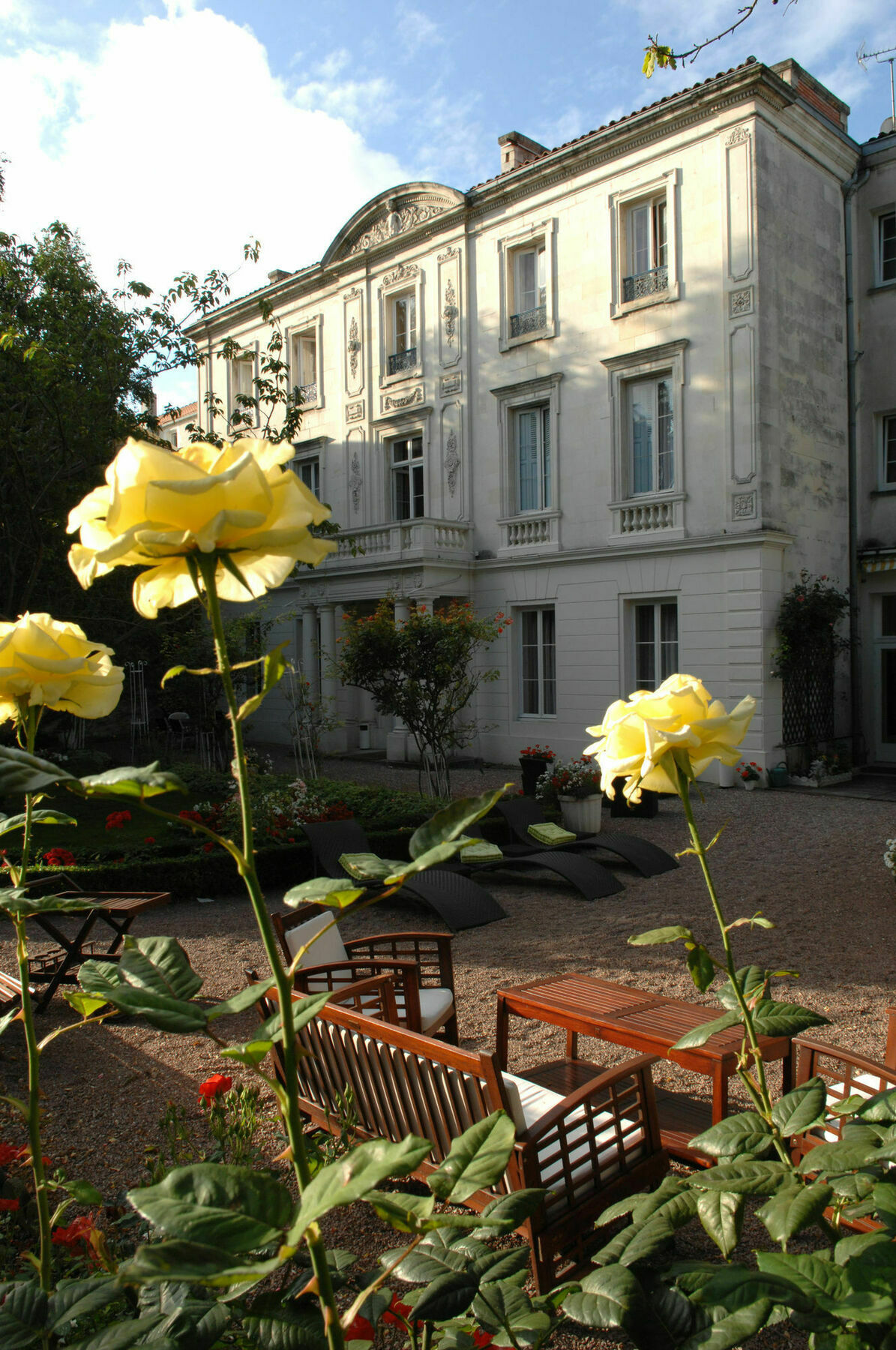 Le Champlain Hotel La Rochelle  Exterior photo