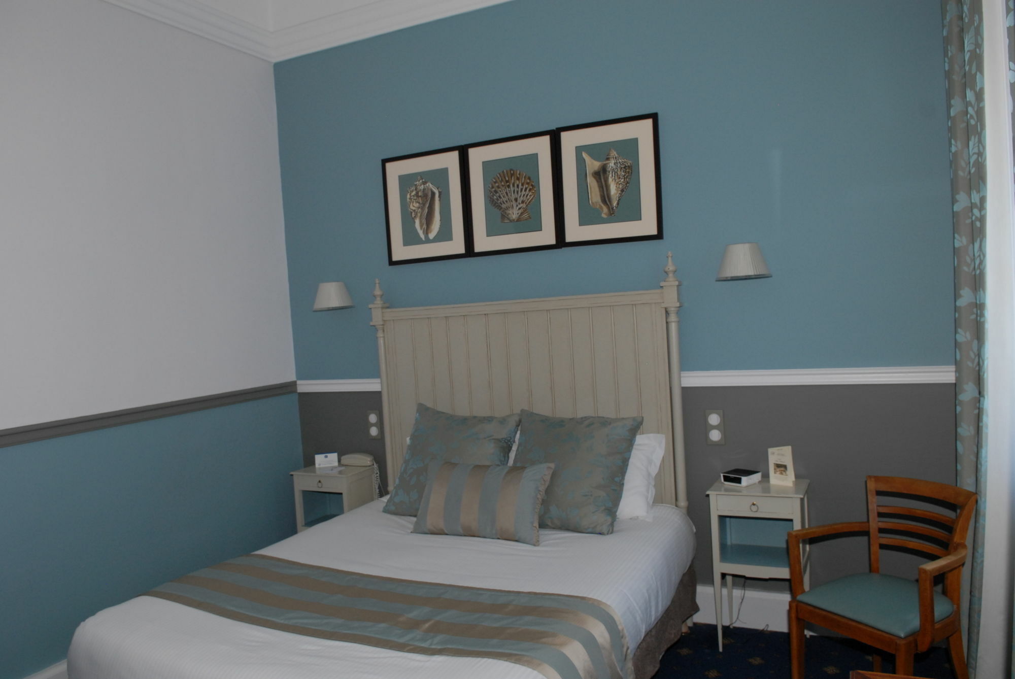 Le Champlain Hotel La Rochelle  Exterior photo